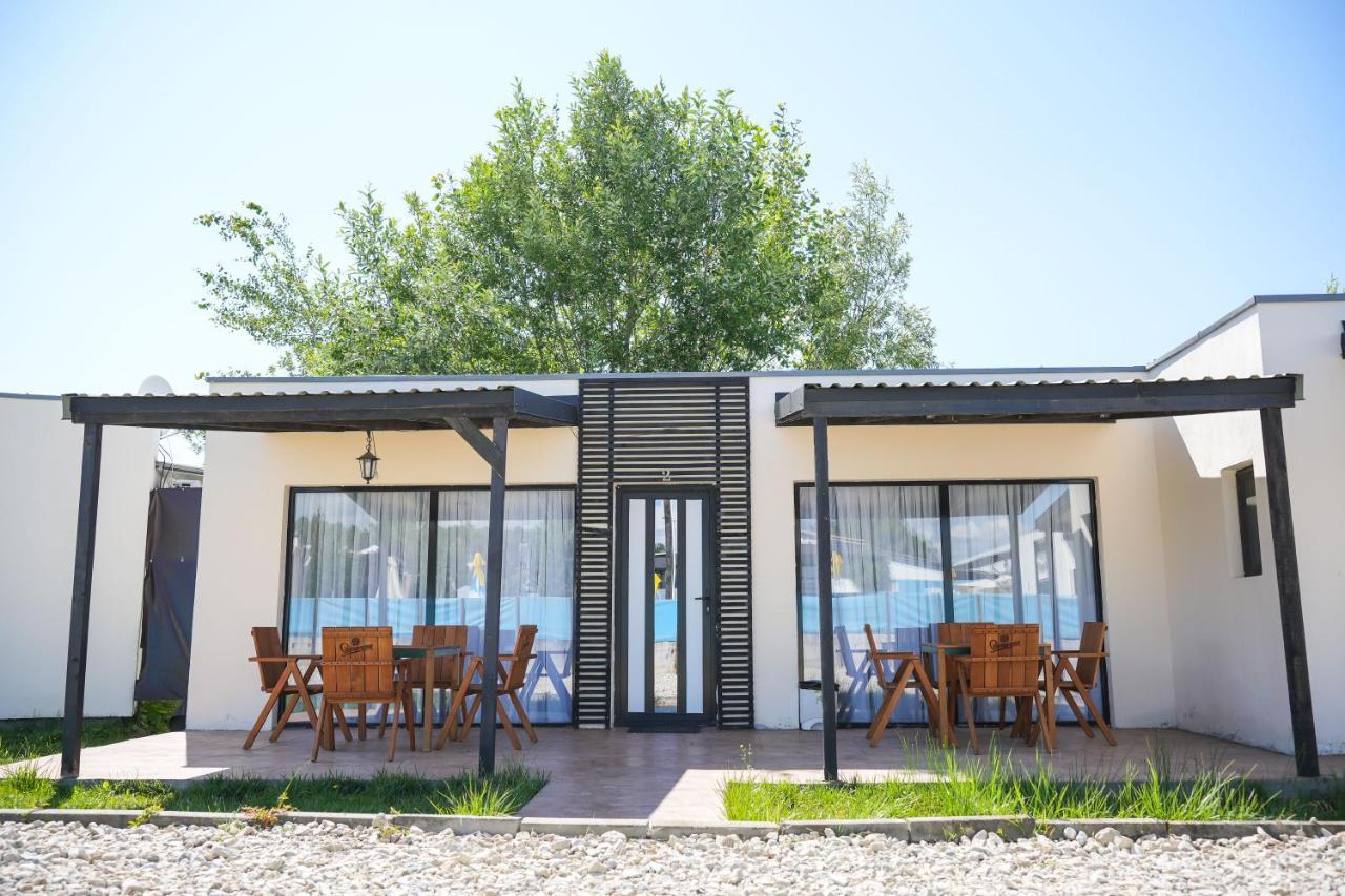 Bungalowuri "Doi Cocosi " Villa Horezu Exterior foto